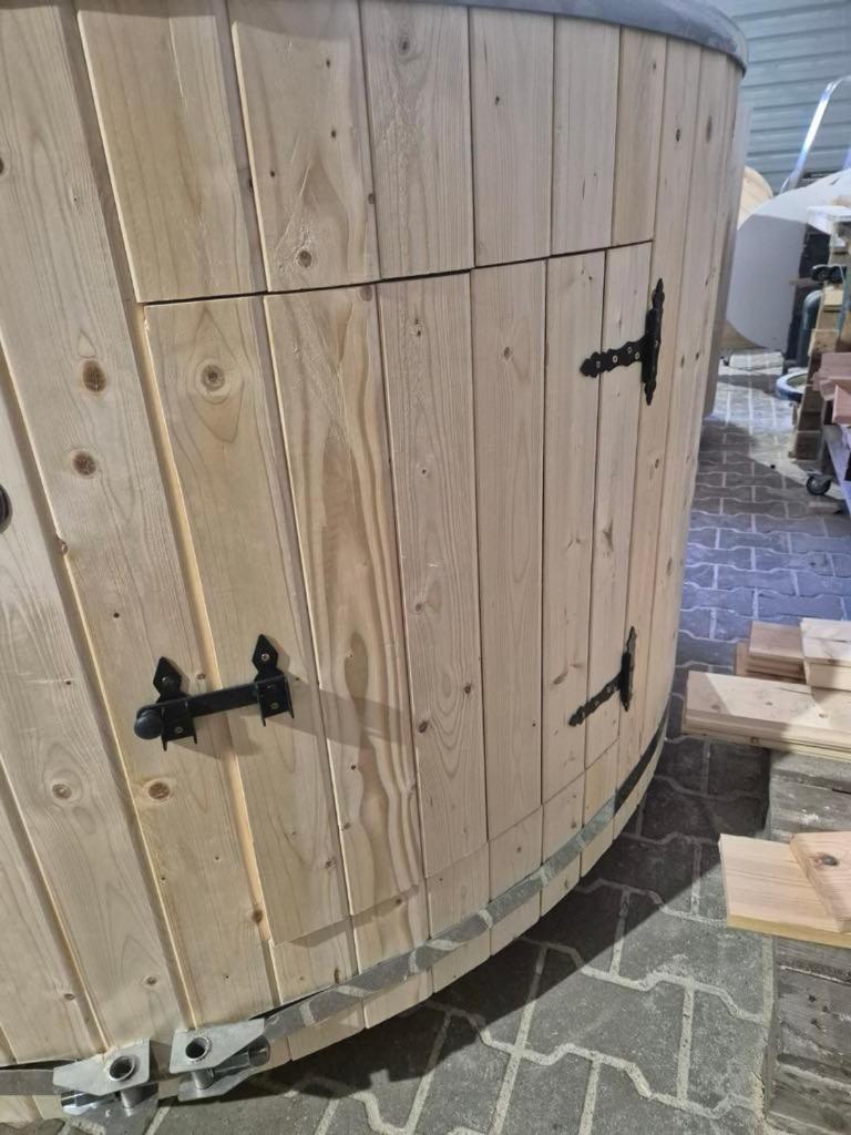 Domek Caloroczny U Zosi Ptaki エクステリア 写真